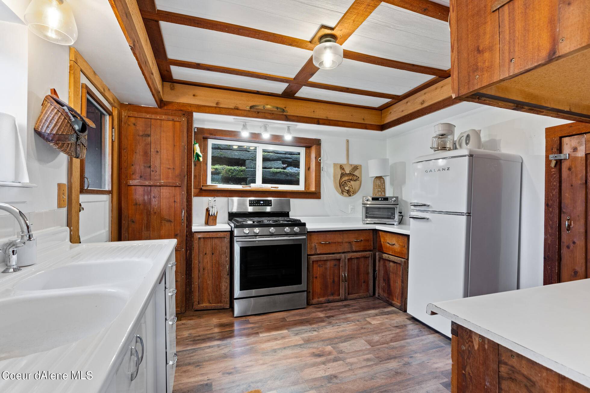 Kellogg, ID 83837,416 2nd St