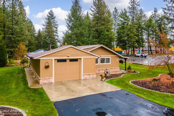 299 Stoneridge Rd, Blanchard, ID 83804