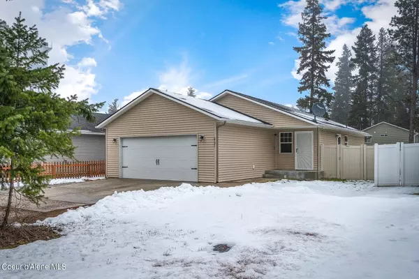 5731 W. New Hampshire St., Spirit Lake, ID 83869