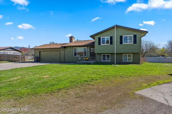 Hayden, ID 83835,696 W Peach Tree Dr