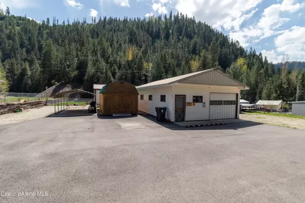 550 Burke Rd, Wallace, ID 83873