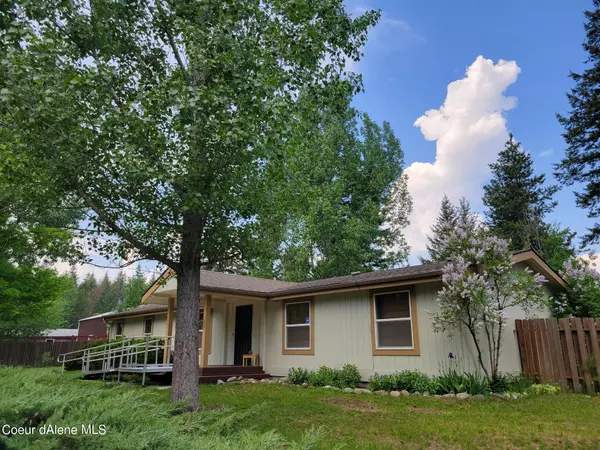 4731 E DEER AVE, Athol, ID 83801