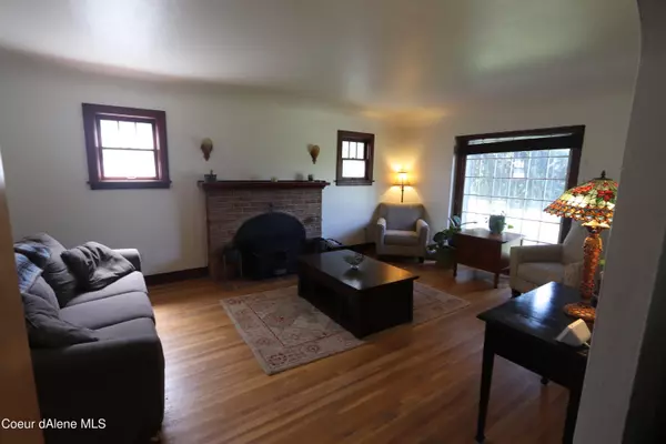 Moscow, ID 83843,322 N Jefferson ST