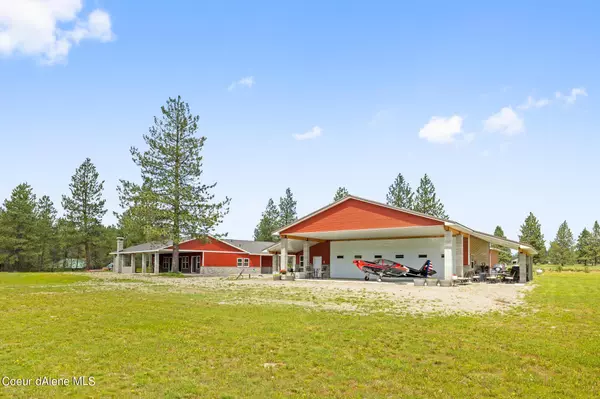 136 Skyhawk Dr, Spirit Lake, ID 83869