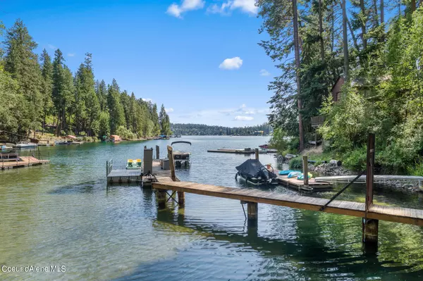 Hayden Lake, ID 83835,11000 N LAKEVIEW DR