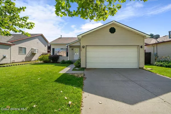 1250 N KANIKSU ST, Post Falls, ID 83854