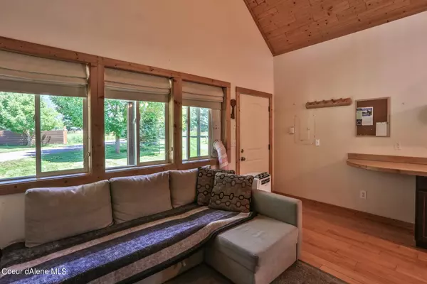 Clark Fork, ID 83811,3 Elk Horn DR