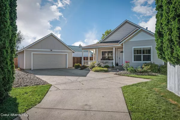 10957 N DANIELLE RD, Hayden, ID 83835