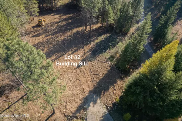 Bonners Ferry, ID 83805,170 Wood Duck Ln