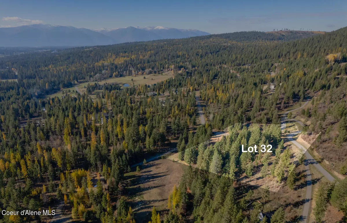 Bonners Ferry, ID 83805,170 Wood Duck Ln