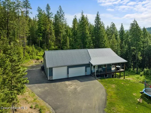 Coeur d'Alene, ID 83814,5118 W COUGAR ESTATES RD