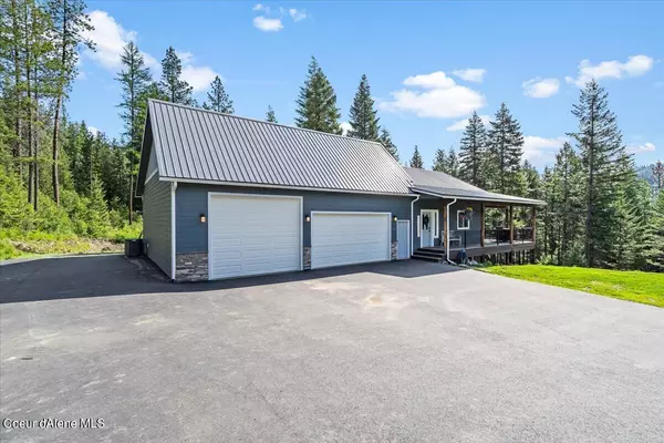 Coeur d'Alene, ID 83814,5118 W COUGAR ESTATES RD