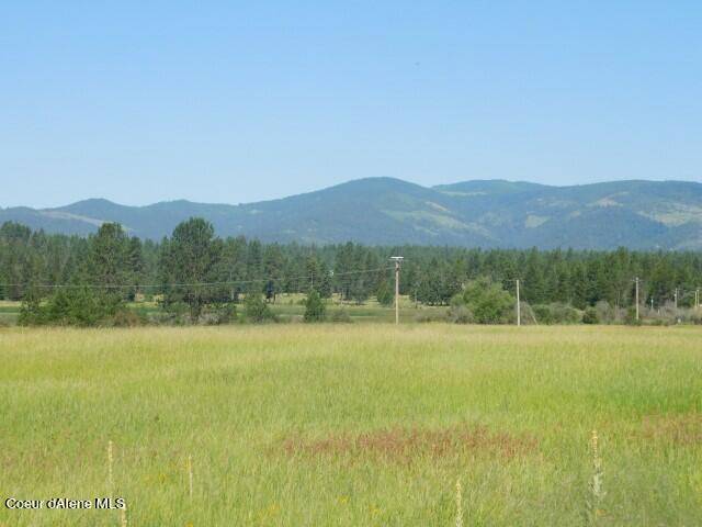 NKA Elizabeth LN, Athol, ID 83801