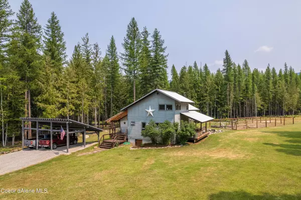 172 Stellar Dr, Sandpoint, ID 83864