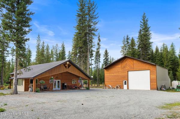 585 Bourbon Ln, Priest Lake, ID 83856