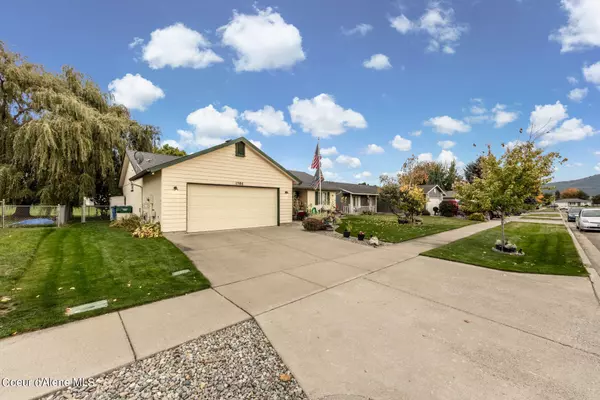 1704 N Lea St, Post Falls, ID 83854