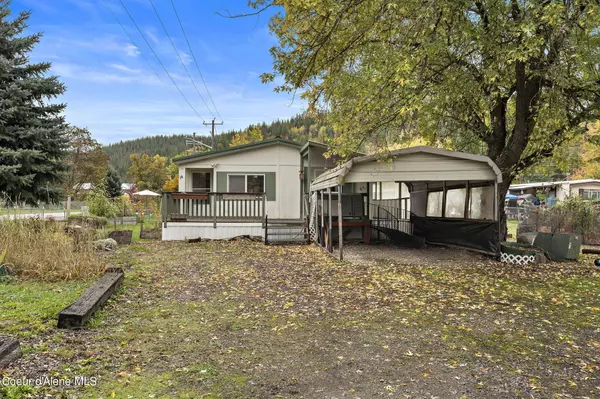 Smelterville, ID 83868