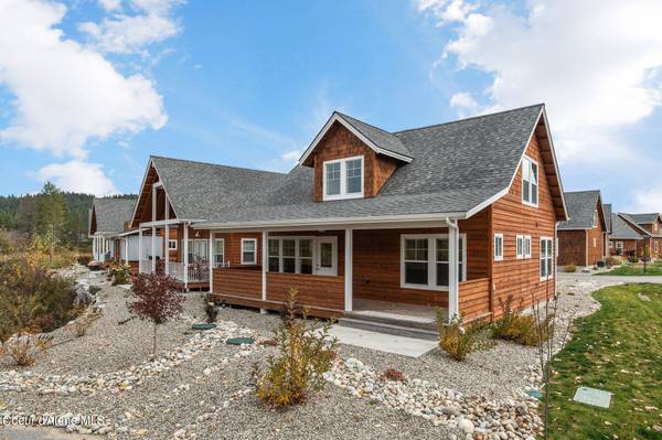 14 Pomrankey Ln, Dover, ID 83825