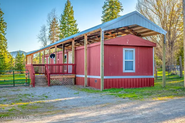 Spirit Lake, ID 83869,28128 N Highway 41 #33