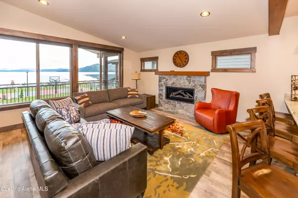 44 Palouse Dr (B11), Nordman, ID 83848