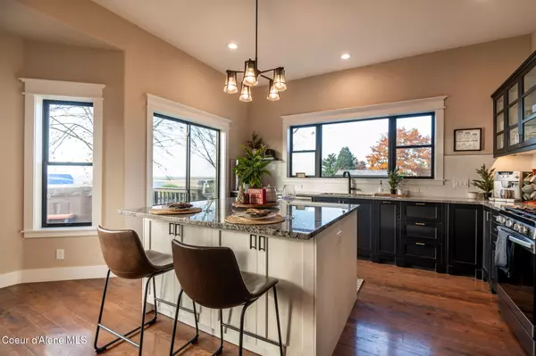 Rathdrum, ID 83858,1952 W DIAMOND BAR RD