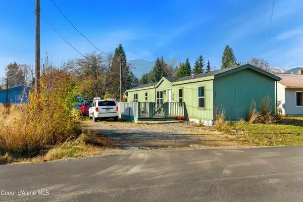 Ponderay, ID 83852,563 Oak Ave