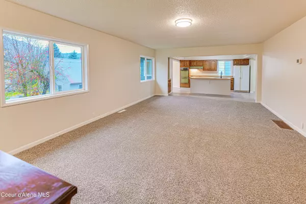 Silverton, ID 83867,16 Union Avenue Ave