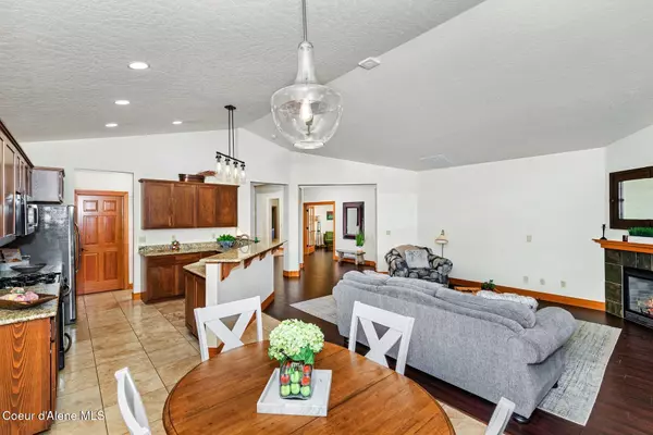 Dover, ID 83825,426 Becker LN