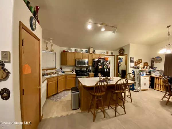 Coeur d'Alene, ID 83815,1916 W CANFIELD AVE