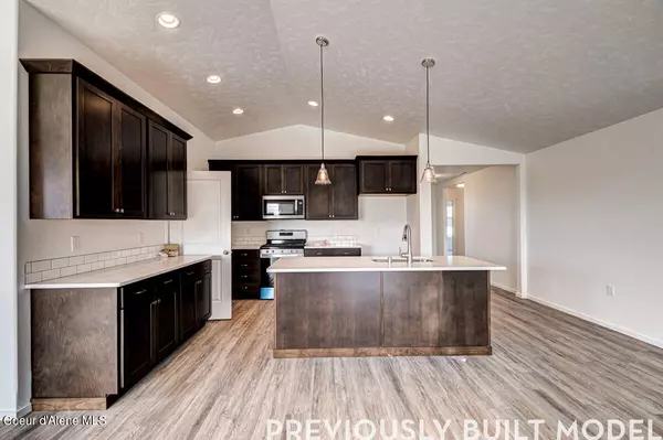 Rathdrum, ID 83858,5995 W Dayton Avenue
