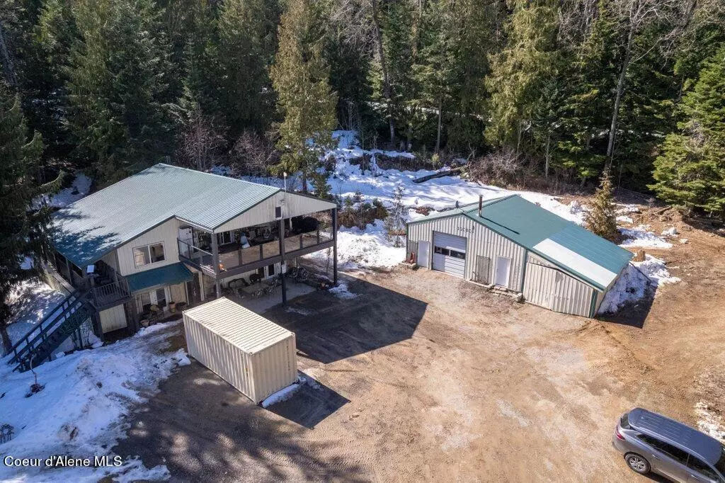 Athol, ID 83801,12080 E TROUT POND RD