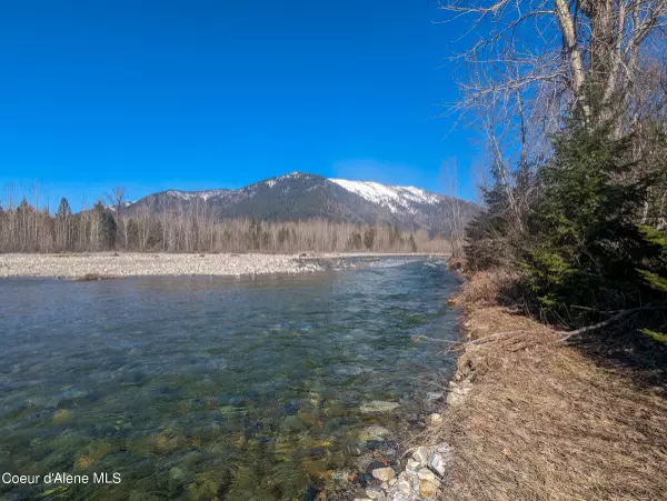 NNA Lightning Creek Rd, Clark Fork, ID 83811