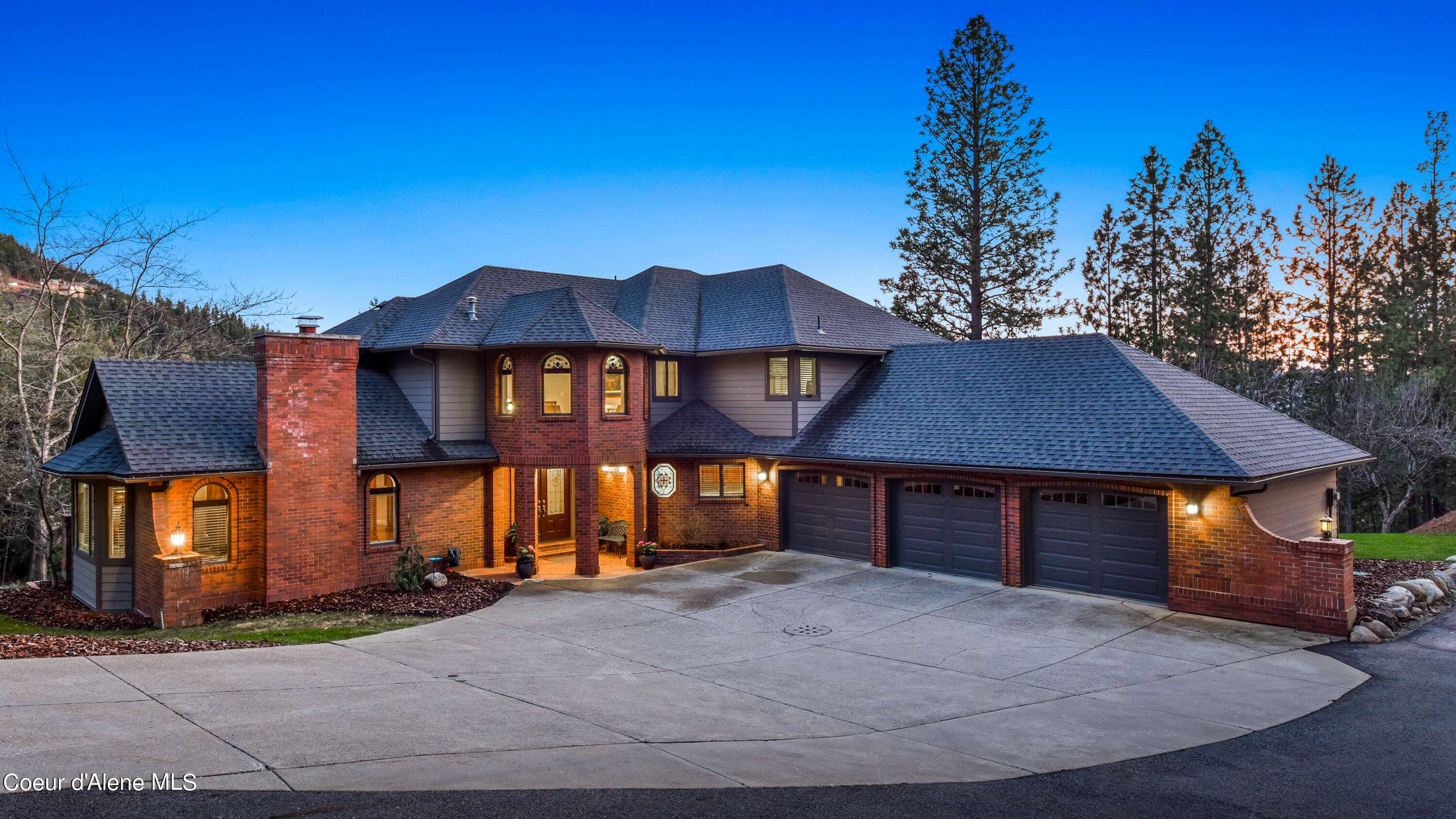 Coeur d'Alene, ID 83815,2377 E Packsaddle Dr