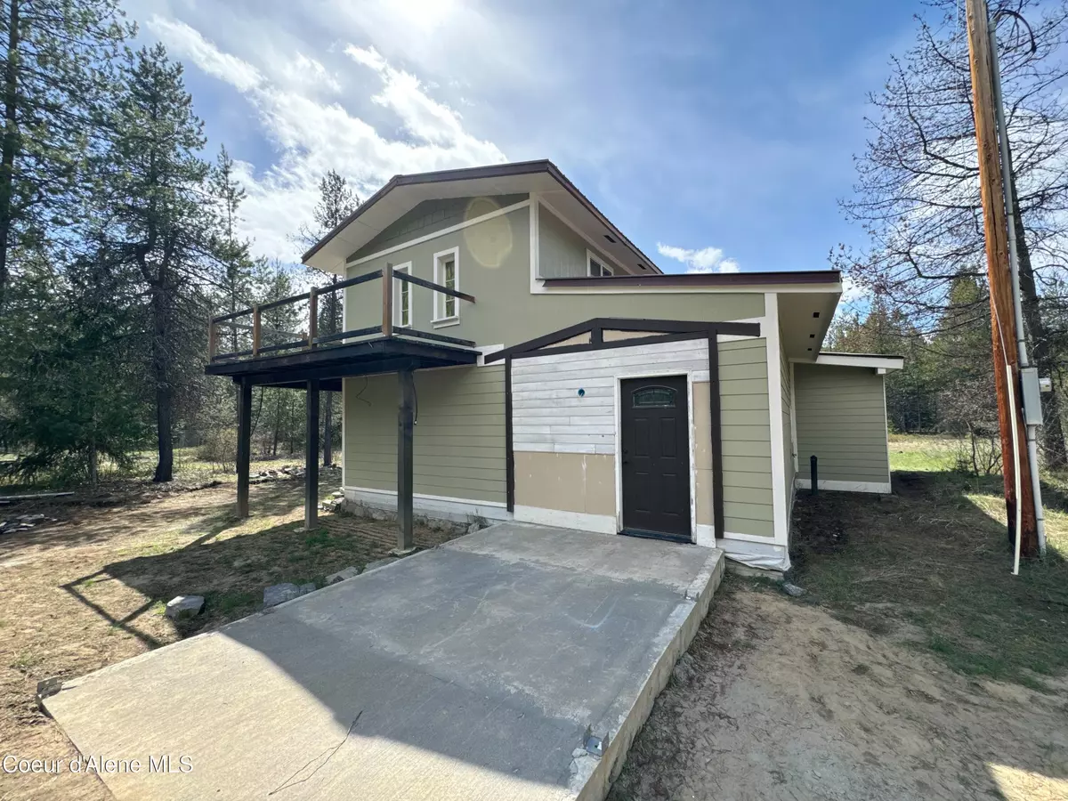 Moyie Springs, ID 83845,242 Lodgepole Ln