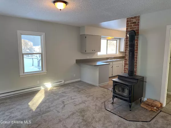 Moyie Springs, ID 83845,119 Electric Avenue