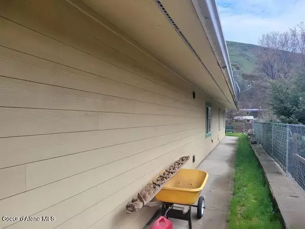 Kooskia, ID 83539,223 Thenon St.