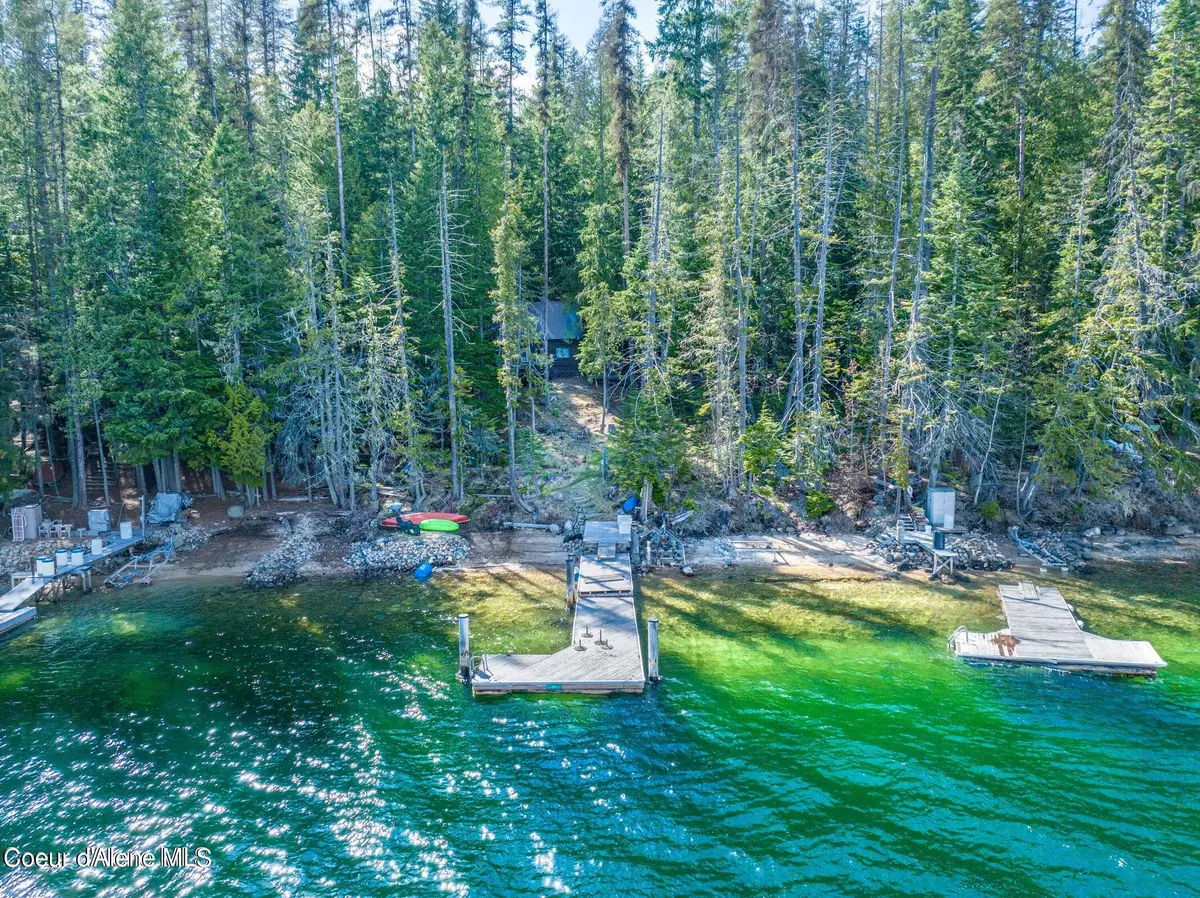 Priest Lake, ID 83856,232 S Neopit Rd