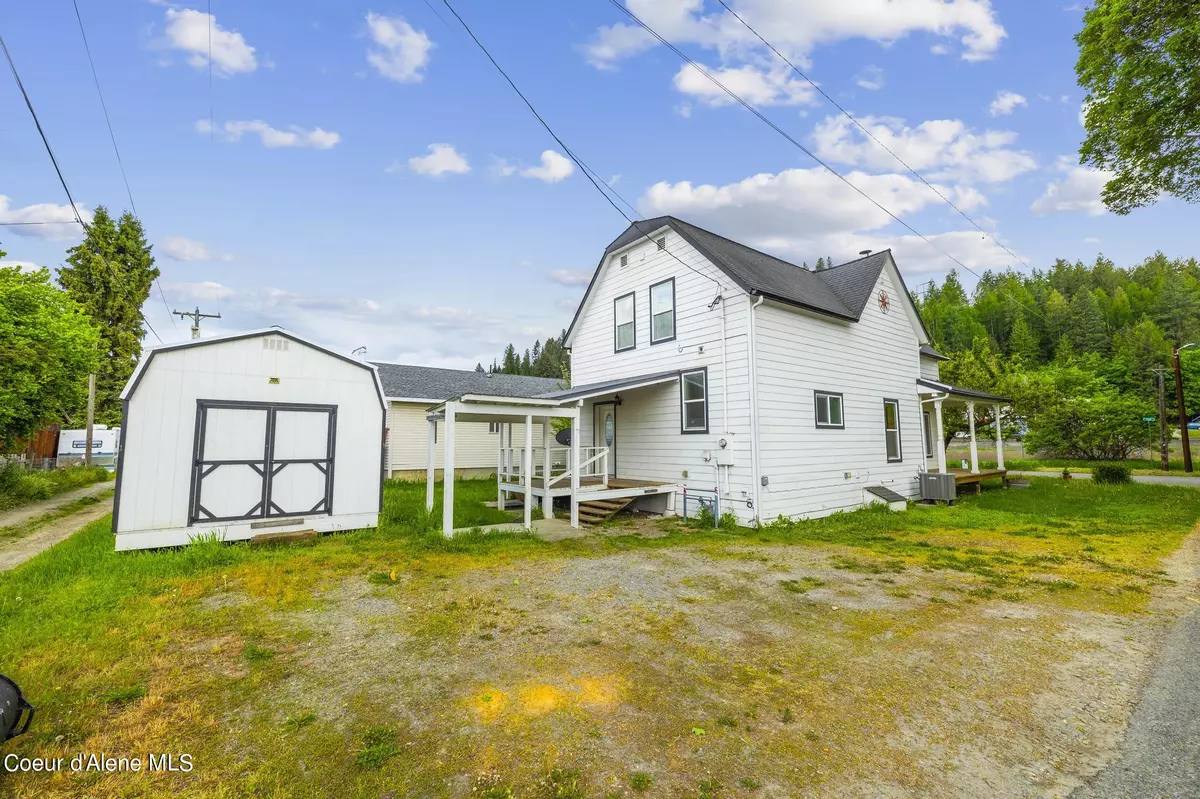 Bonners Ferry, ID 83805,7157 Oak St