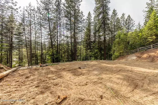 Silverton, ID 83867,650 Park Ave