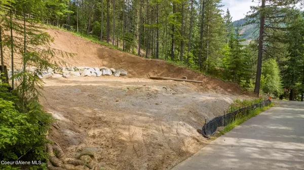 Silverton, ID 83867,650 Park Ave