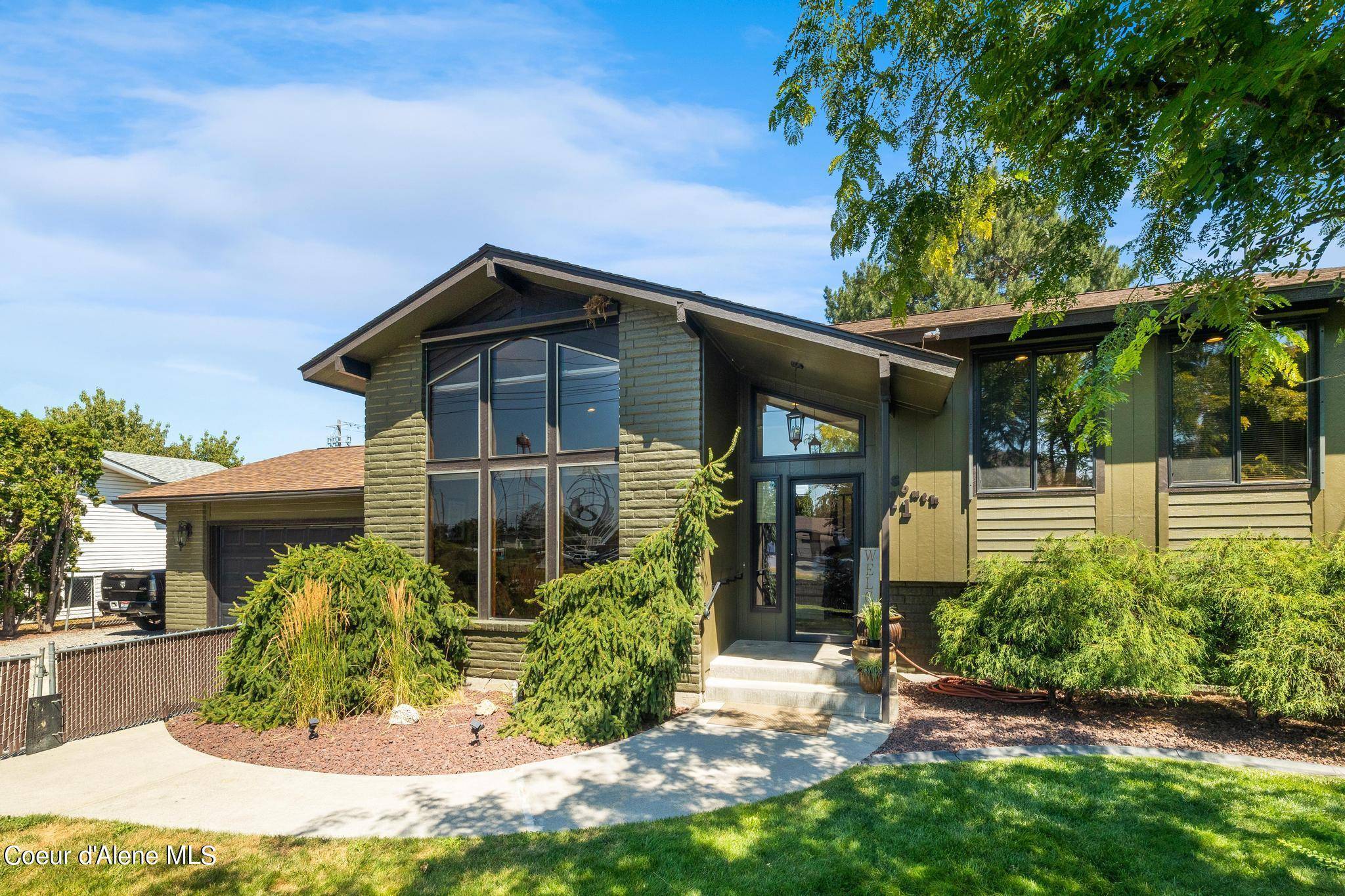 Spokane Valley, WA 99016,11 S Barker Rd