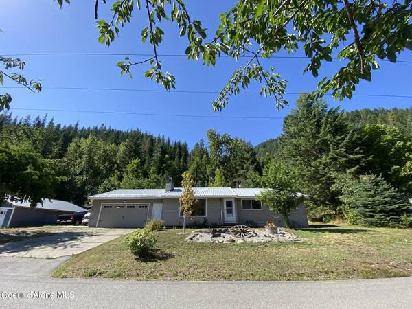 1205 E Fir Ave,  Osburn,  ID 83849