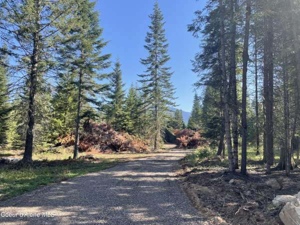 255 Cabinet Gorge Rd, Clark Fork, ID 83811