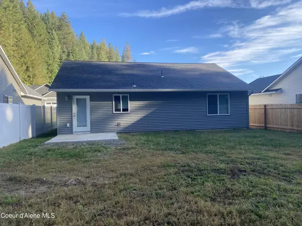 Priest River, ID 83856,92 Bingham WAY