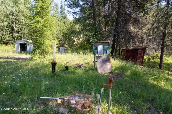 Priest River, ID 83856,2333 Hoodoo Mountain Rd