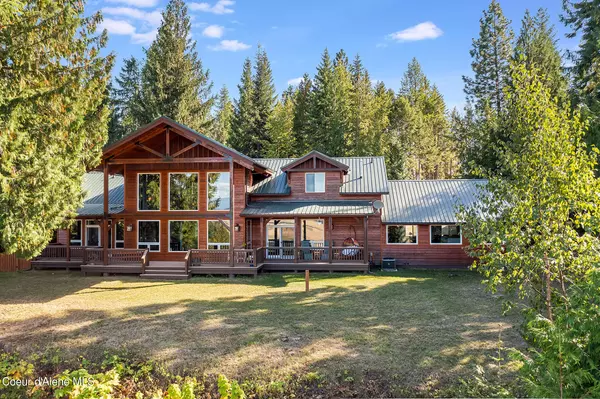 887 & 831 Treetop Bluff Ln,  Bonners Ferry,  ID 83805