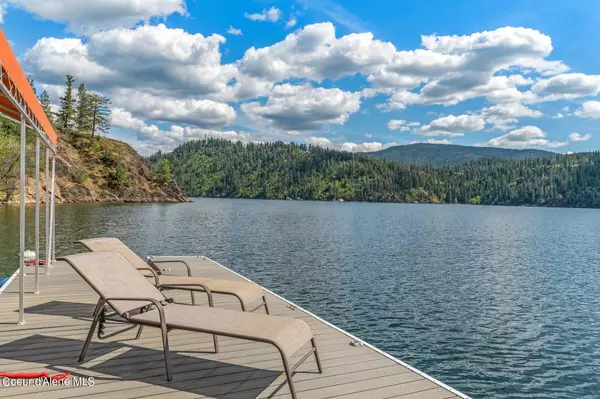 Coeur d'Alene, ID 83814,9475 E COEUR D'ALENE LAKE DR