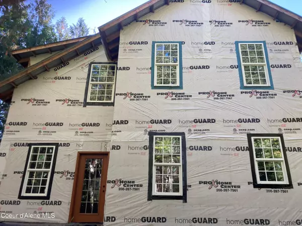 Naples, ID 83847,NNA House+ 10ac Grizzly Gap Rd.