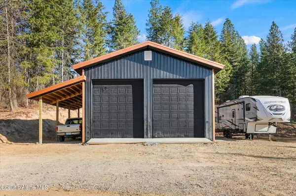 2089 Tower Mountain Rd, Blanchard, ID 83804