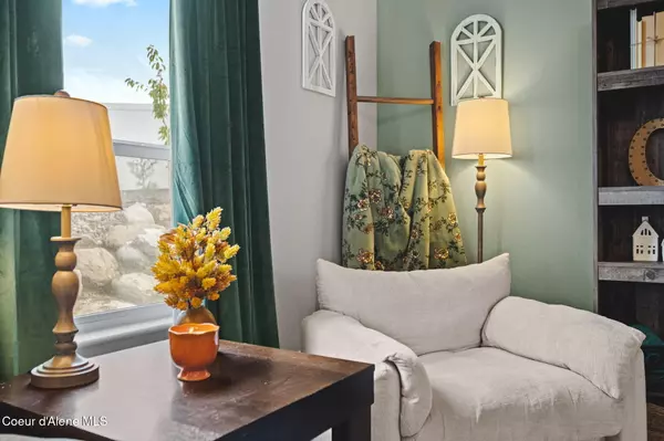 Post Falls, ID 83854,3292 N FIREBALL CT